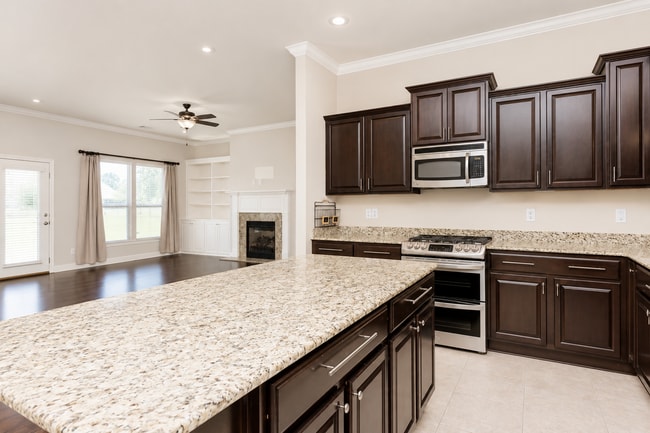 37436 Amalfi Dr