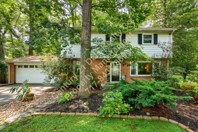 Photo - Beautiful 3 Bedroom 2.5 Bath Home in Dallastown Schools Pet Friendly
