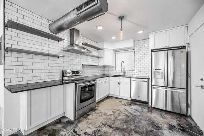 Photo - 3601 N 15th Ave Unit 5