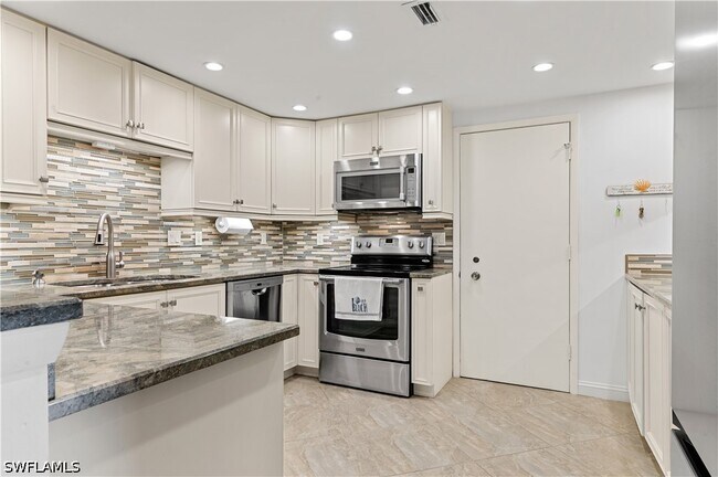 Photo - 3399 Gulf Shore Blvd N Unit 309