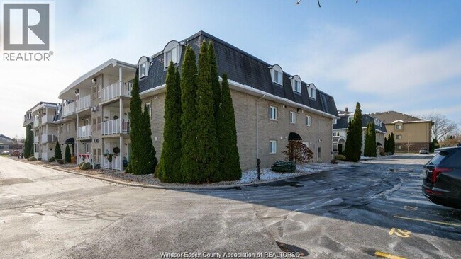 Photo - 1995 Normandy St Unit 315B