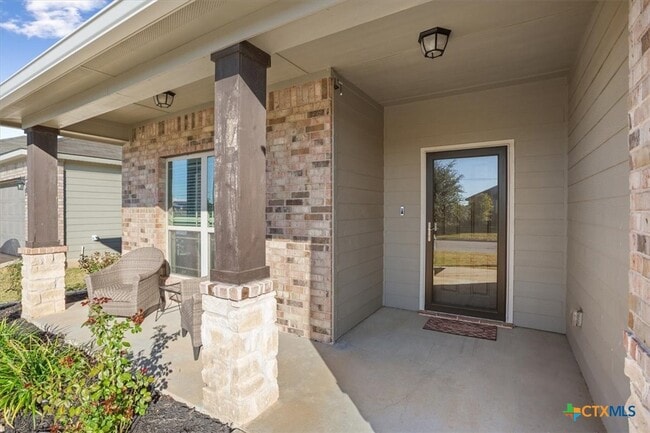 Photo - 1149 Spring Terrace Loop House