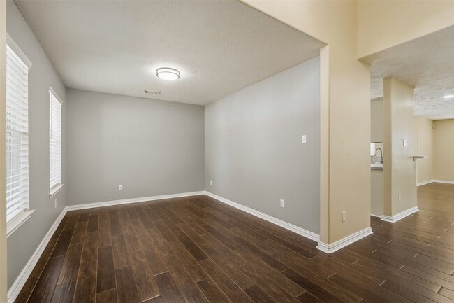 Photo - 11506 Harbour Lake Ct