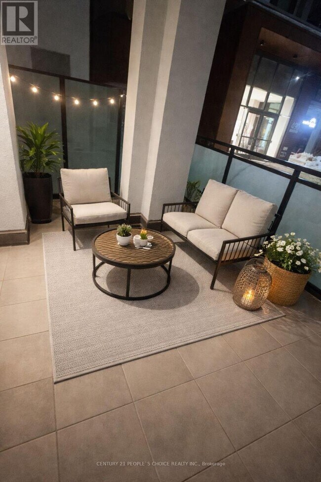 Photo - 490 Gordon Krantz Ave