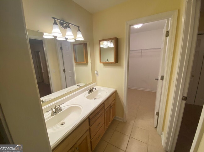 Photo - 2068 Scrubby Bluff Rd