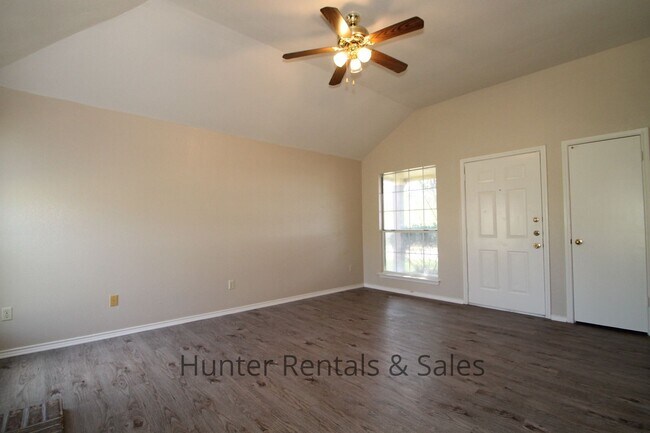 Photo - Rent Me!