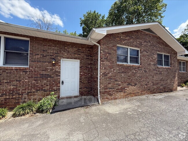 Building Photo - 935 Kendrick Creek Rd Unit Apt 3