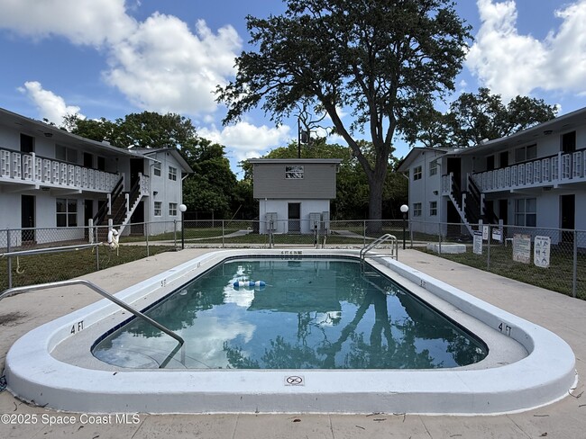 Photo - 1440 Parkway Dr Unit 2a