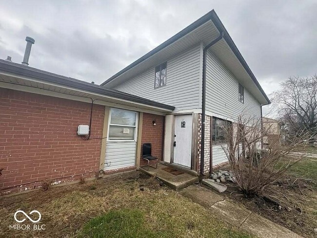 Building Photo - 3281 Lupine Dr