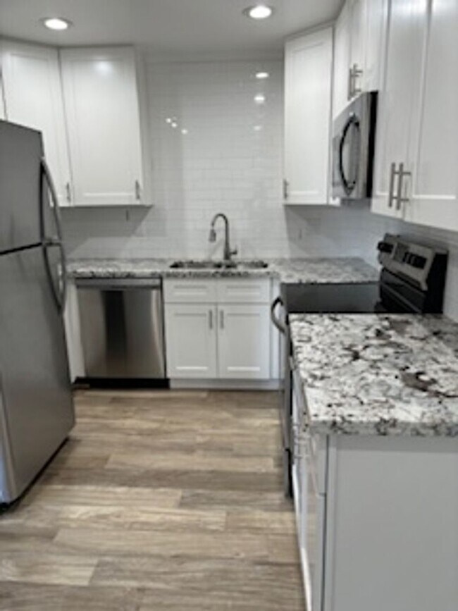 Photo - 1402 S Bonarden Ln Unit Melexa Properties LLC