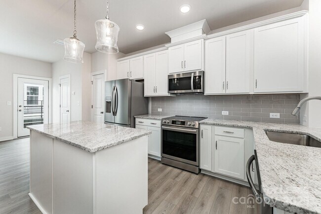 Building Photo - 1311 Cerium Wy Rental