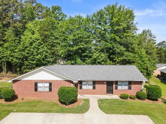 Photo - Jackson Place Apartments