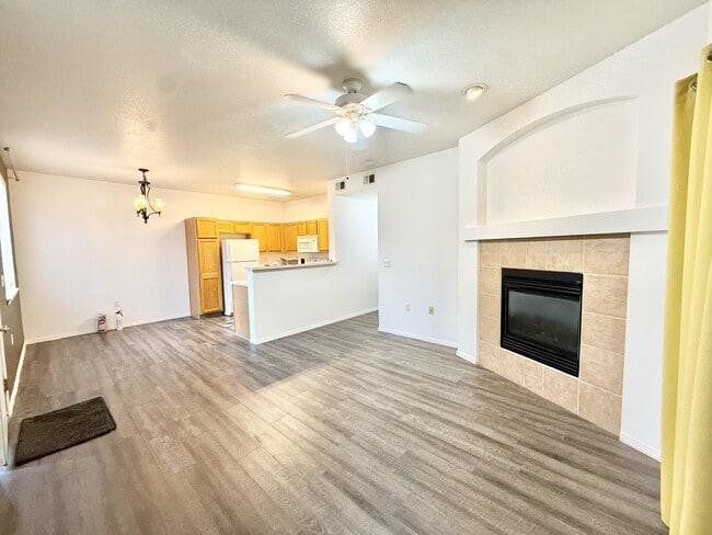 Photo - 3002 W Elizabeth St