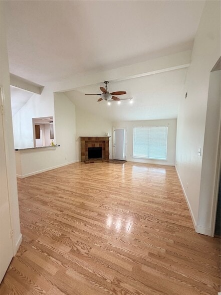 Photo - 5211 Rivertree Ln