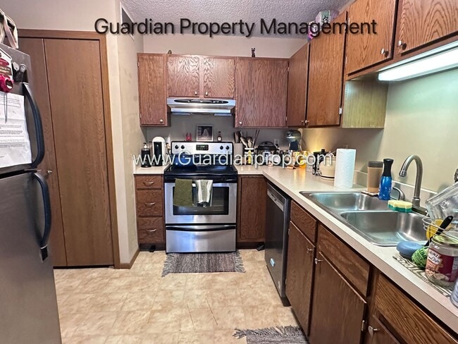 Photo - Plymouth Town Home, 1 Car Garage, Dishwasher, In Unit Laundry, Patio