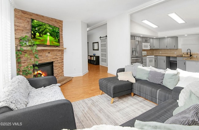 Photo - 146 Catfish Cir