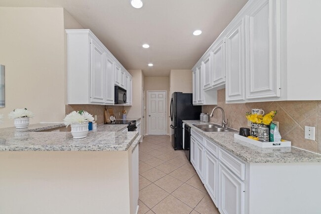 Photo - 14923 Tuttle Point Dr