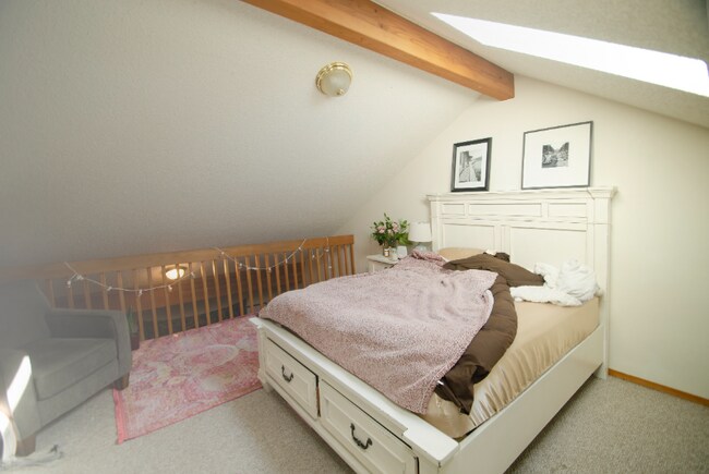 Photo - 2829 Springdale Ln