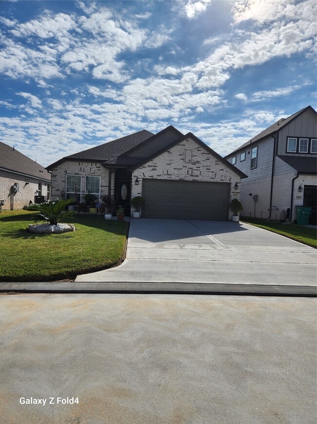 Building Photo - 4326 Wyanngate Dr