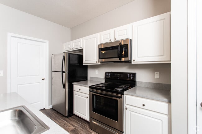 1BR, 1BA - 812 SF - Bentley Flat