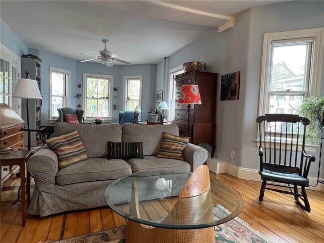 Photo - 99 Arnold St