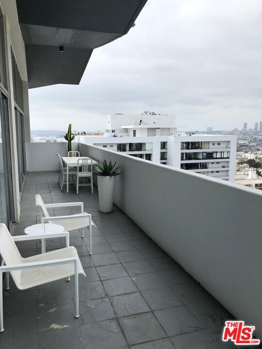 Large balcony run entire length of the unit - 1155 N La Cienega Blvd Unit Ph5