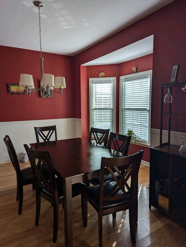 Photo - 911 Hammack Dr