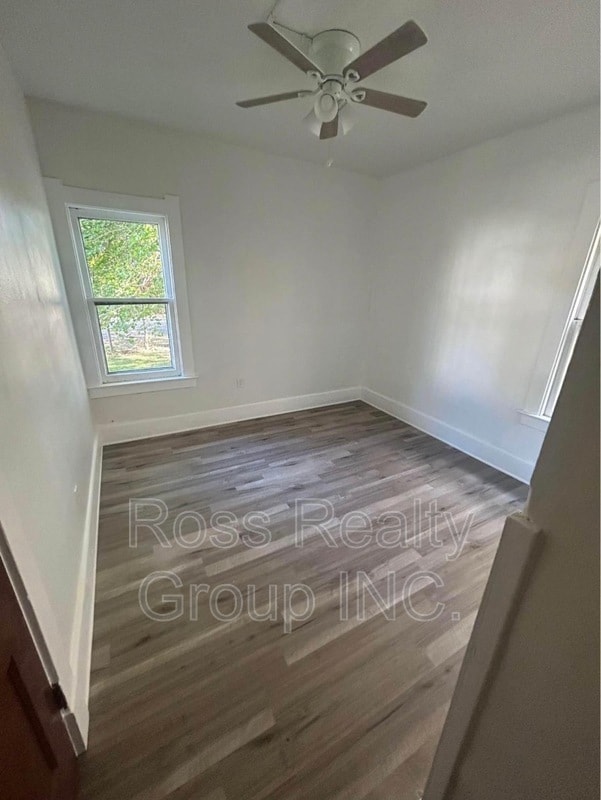 Photo - 2750 Monroe St