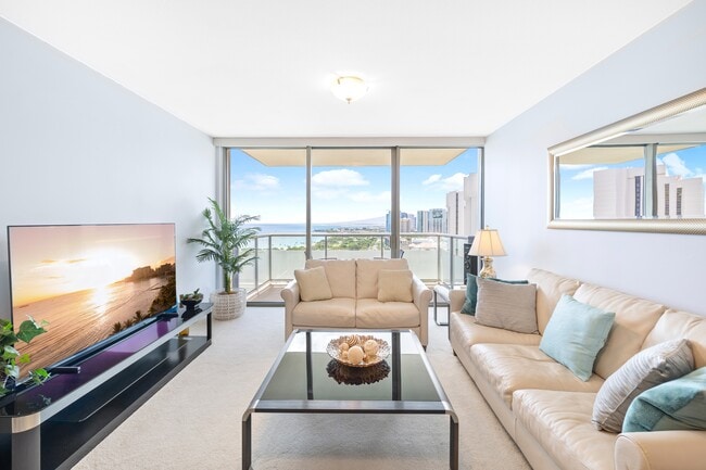 Building Photo - 1551 Ala Wai Blvd Rental