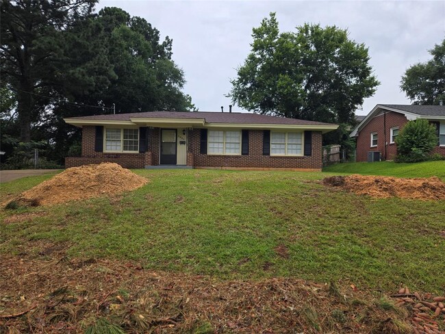 Photo - 3845 Bienville Rd