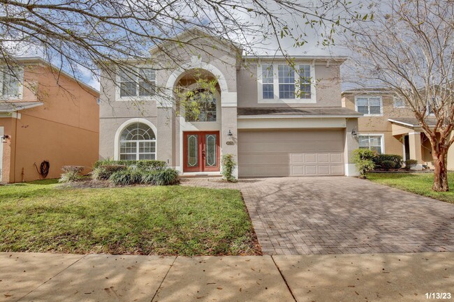 Stunning 4/2.5 Home with a Large Fenced Ba... - Stunning 4/2.5 Home with a Large Fenced Ba...