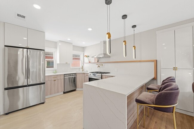 Photo - 312 GARFIELD Ave Unidad 2