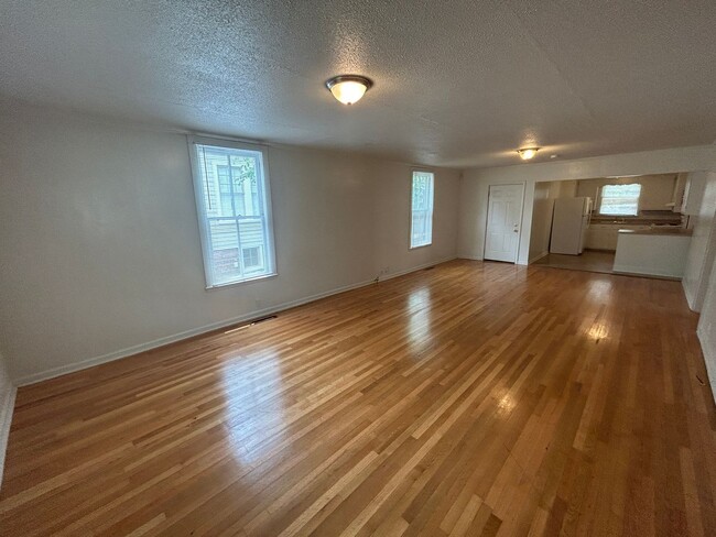 Photo - Spacious 4 Bedroom Trinity Park Home - Near Duke and Downtown Durham