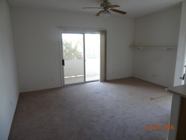 Building Photo - 5655 E Sahara Ave Unit 2026