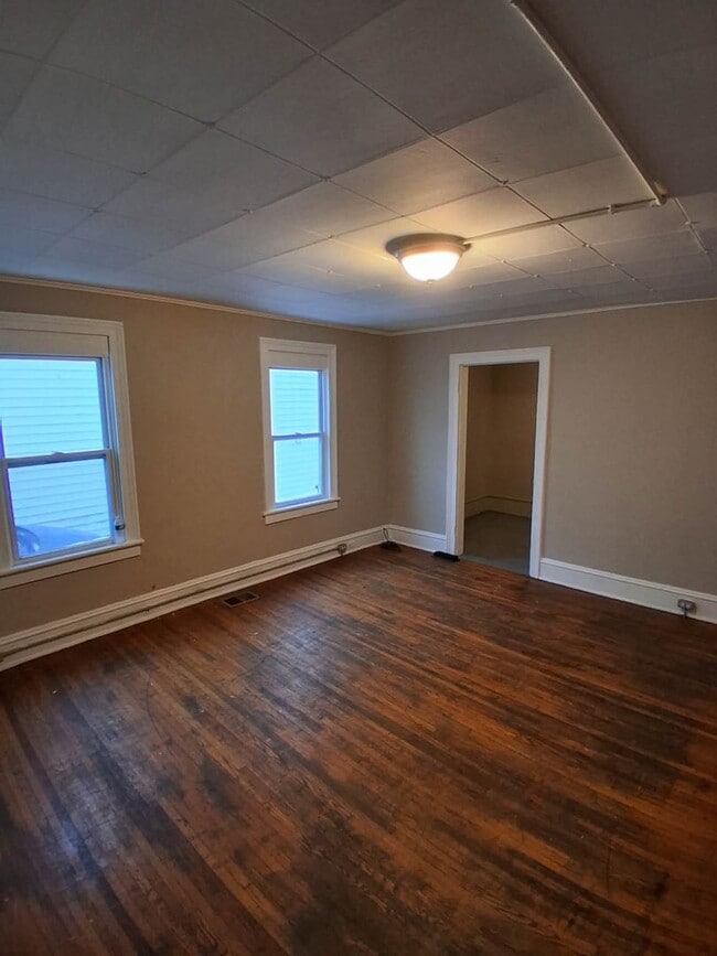 Photo - 8 Pulaski St Unit 1