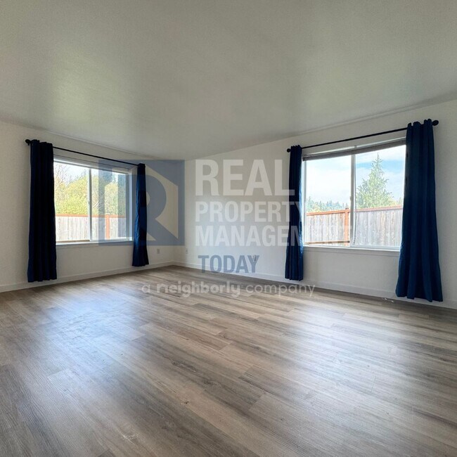 Photo - Yang - 334/336 (Olympic Group) Unit 334