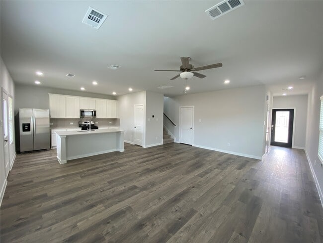 Photo - 122 Alset Dr