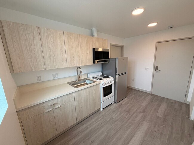 2403 Clyde Ave Unit 2403 Clyde Ave - 101