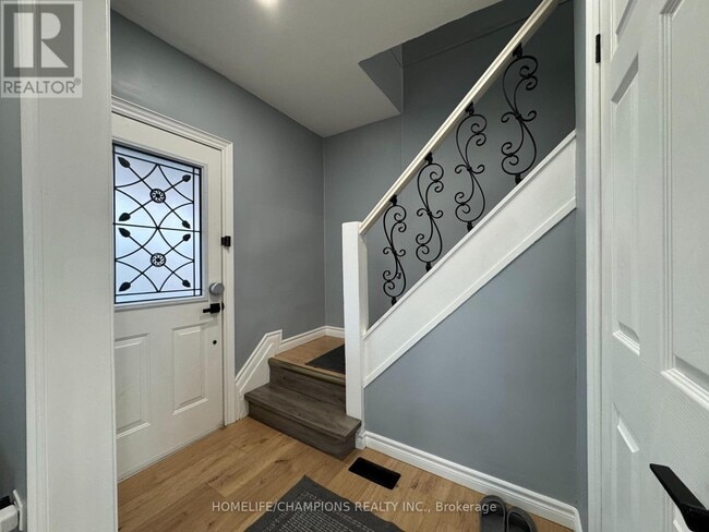 Photo - 238 Dearborn Ave