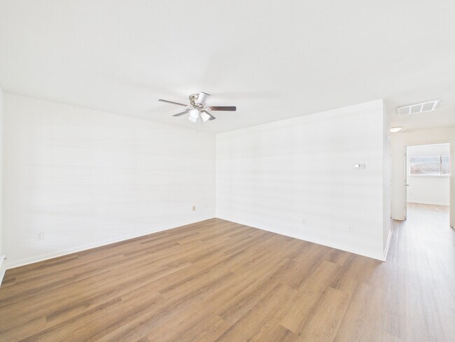 Photo - 5343 Richmond Ave Unit 21