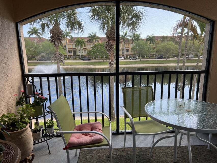 Photo - 2807 Veronia Dr Unit 113