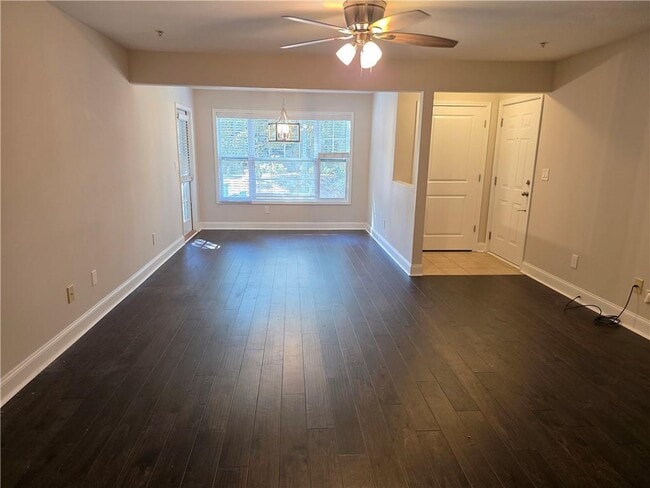 Photo - 1304 Madison Ln S E Unit 1304