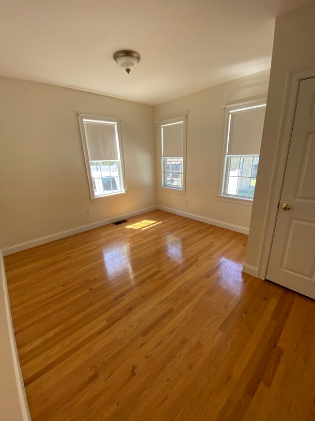 Photo - 213 Dana Ave Unit 1