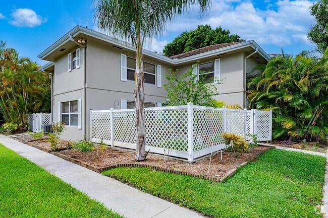 Building Photo - 3261 SW Sunset Trace Cir Rental