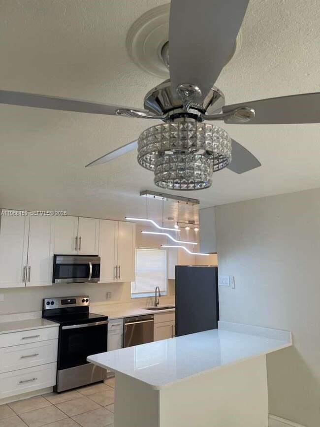 Photo - 21882 Haines Ave