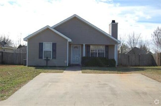 Building Photo - Modern Oasis with All the Amenities – Your... Rental