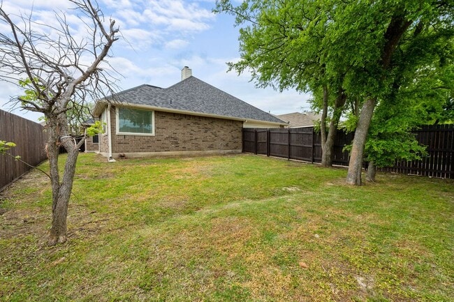 Photo - 3205 Hamlett Ln