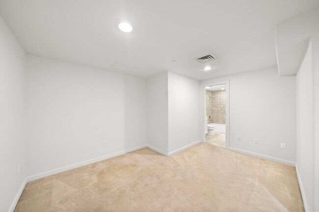 Photo - 914 Main St Unit 1105