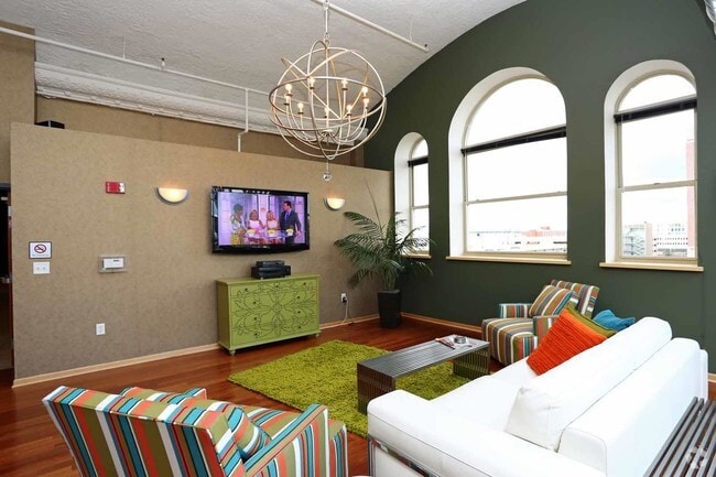 Club room - Boston Lofts