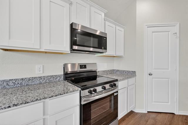 Photo - 3918 Applewood Trl